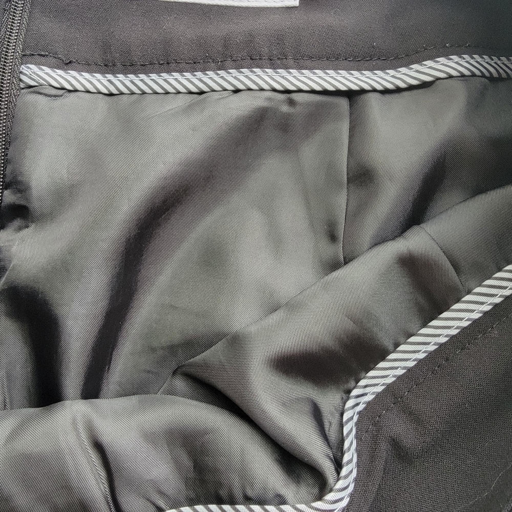 Donated. Calvin Klein Black Business Skirt - Picture 2 of 7